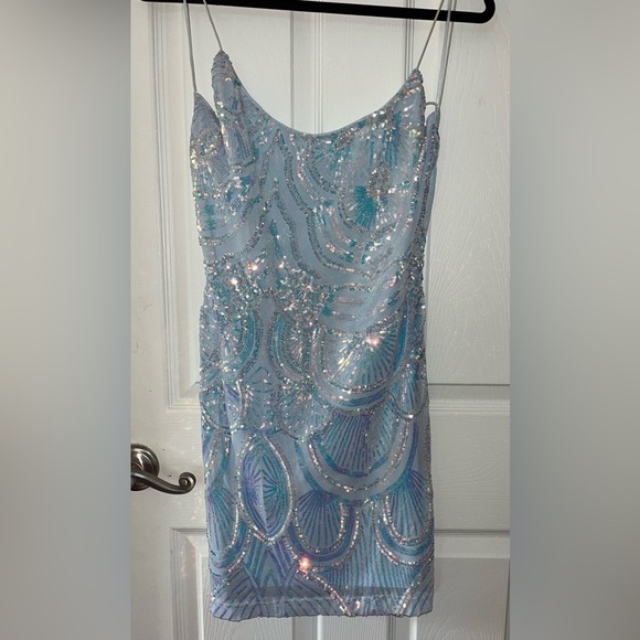 Windsor Dresses & Skirts - Windsor Blue Sequin Dress Large